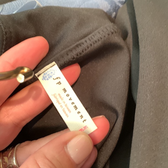 FREE PEOPLE MOVEMENT AFTER HOURS PLUNGE NECK JUMPSUIT IN BLACK SIZE MEDIUM - Picture 15 of 16